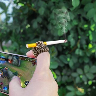 La Bague du Jarl - Pro Gameur - Support de Cigarette Antique