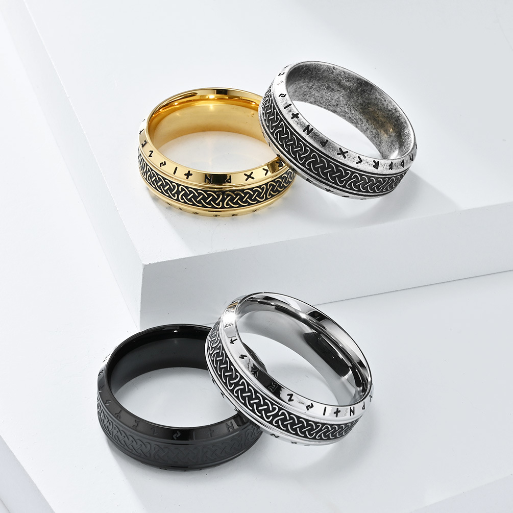 Bague viking acier titane avec gravures de runes nordiques Terre Viking