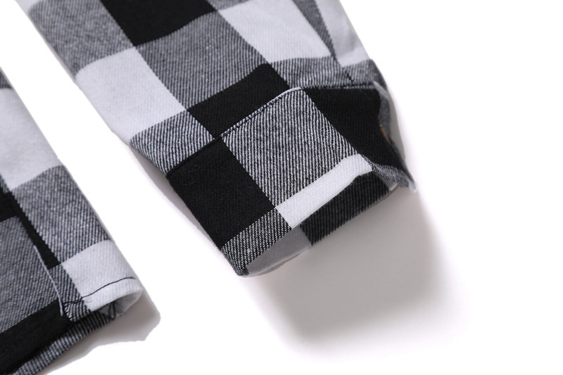 Chemise en Flanelle "Nordic Frost" - Carreaux Noir et Blanc – Image 2